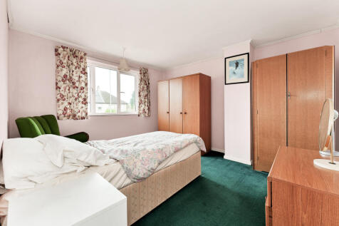 272 Coldhams Lane (2)