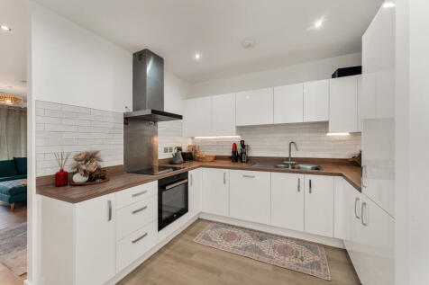 37 Valiant Lane, Cambridge (2)