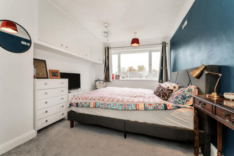 24 Resbury ClSawston (13).JPG