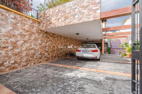 Property Image 101