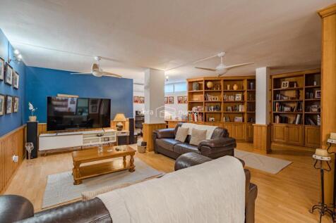 Property Image 32