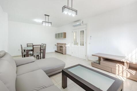 SALON Y COMEDOR