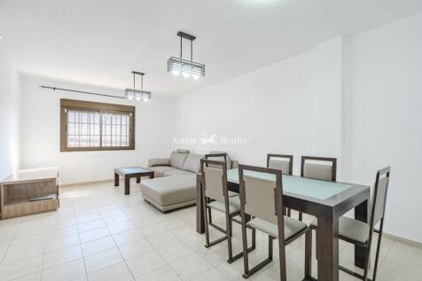 SALON Y COMEDOR