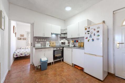COCINA PLANTA BAJA