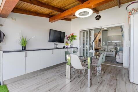 COCINA TERRAZA PLANTA BAJA