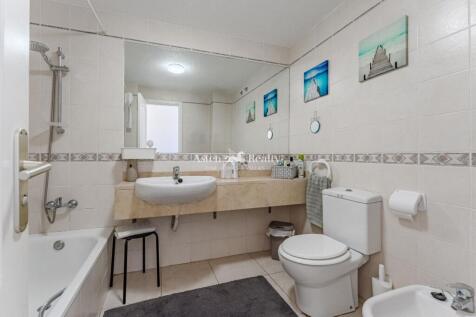 BAÑO EN SUITE