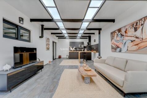 Property Image 37