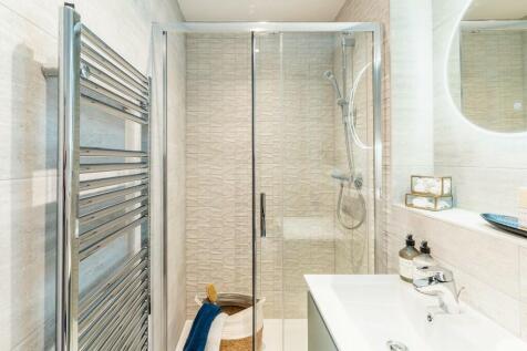 Example En-Suite