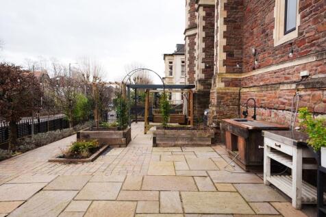 Property Image 39
