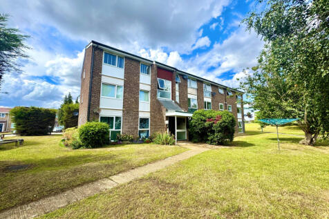 Cornflower Drive, Chelmsford, Essex, CM1 6XZ