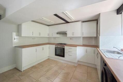 Kitchen T202502051404.jpg
