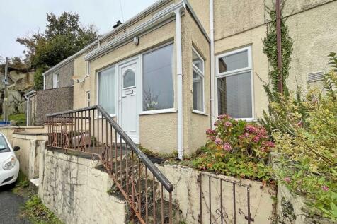 Outside 30 Hyfrydle Road Talysarn-5 T202503131609.jpg