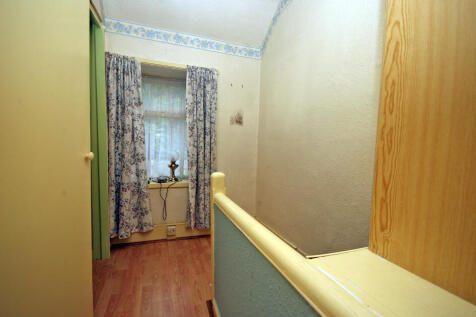 Landing- 30 Hyfrydle Road Talysarn-17 T202503131609.jpg