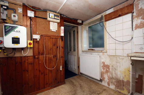 Kitchen 1 Tyn Radd Rhiwlas -6 T202505021532.jpg
