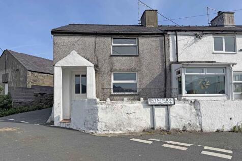Outside 1 Bryn Tirion Bethesda-5 T202505071244.jpg