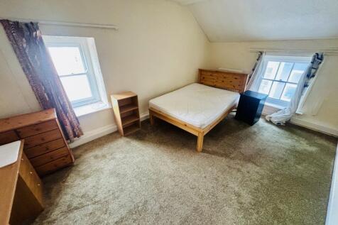 BEDROOM 9 FOR FRONT PAGE T202509231436.jpg