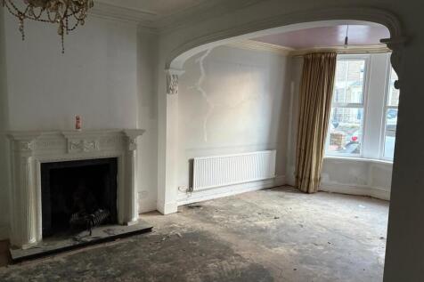 Pic 16 T202509291237.jpg