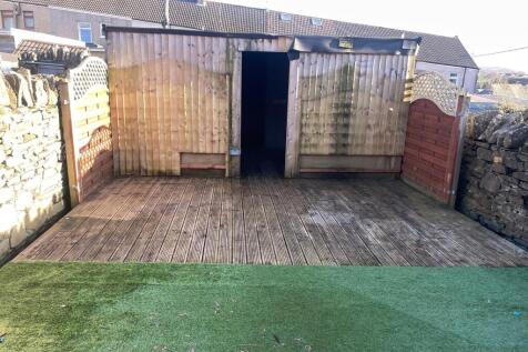 8ce77acc-77d5-443b-81ec-c0bec613b5cd T202510031243.jpg