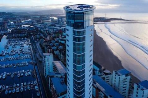 Front B T202511041547.jpg