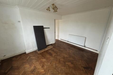 Dining Room T202509181655.jpg