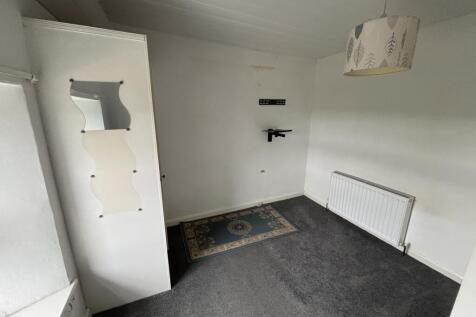 Bed 2  2  T202509181655.jpg