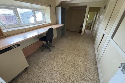 Office T202509181655.jpg