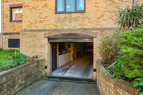 Property Image 32