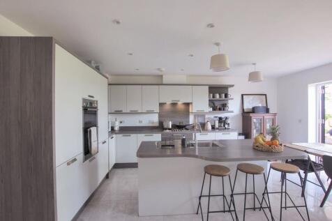 Kitchen/family room