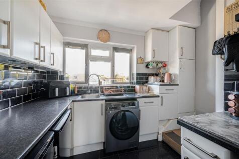 Photo 24-10-2025, 11 48 24.JPG