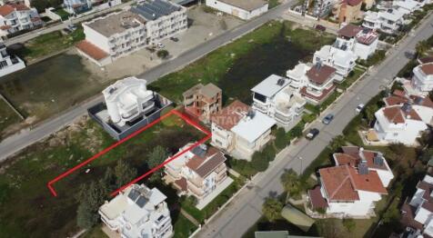 Parcel near beach