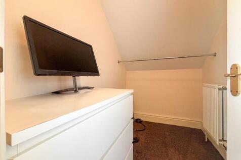 Walk In Wardrobe