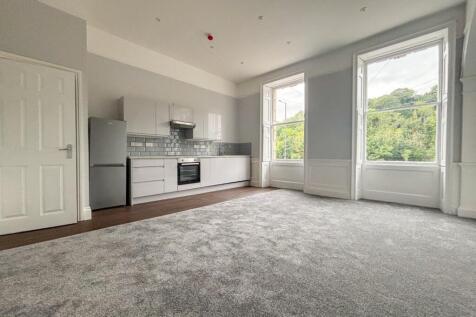 Kitchen/Reception