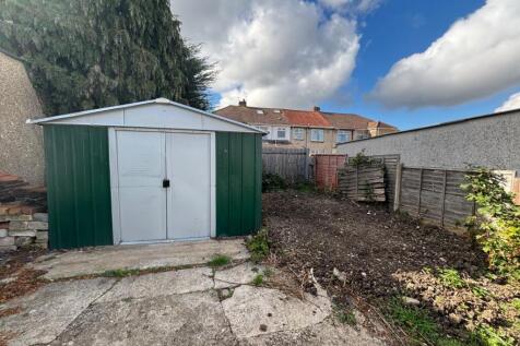 Garage &amp; Parking