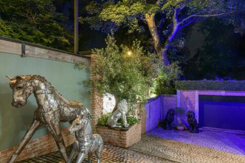 Property Image 100