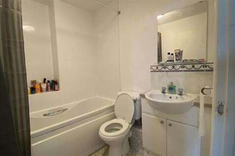 Bath11.jpg