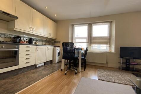 Kitchen/Lounge