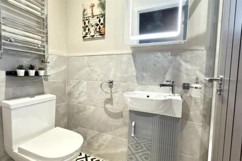 Bathroom 2