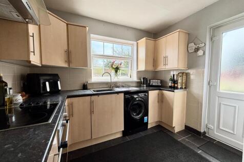 Hill View Kitchen.jpg