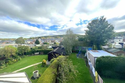 42 Hill View. 12.jpg