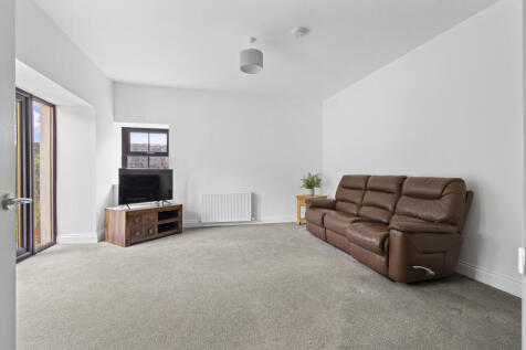 Lounge 1