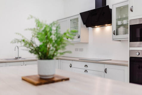 Kitchen detail 2