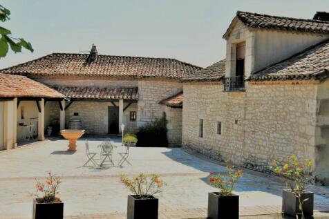 Property Image 4
