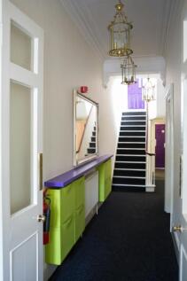 131009NotionBuildingEntranceHall001X.jpg