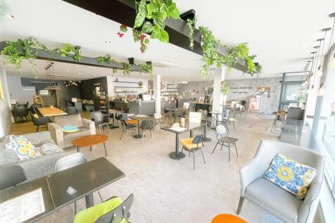 Esquires Coffee Image 1.jpg