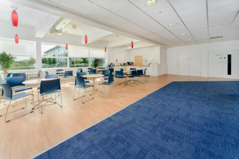 Leadec Warwick17Editresized.jpg