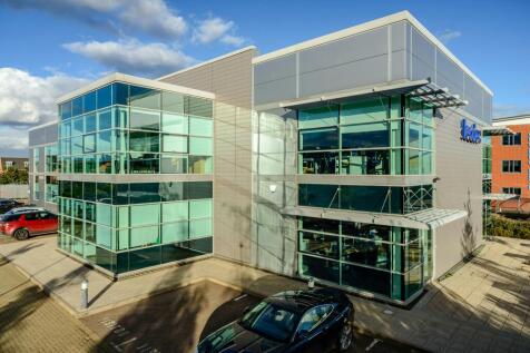 Leadec Warwick163resized.jpg