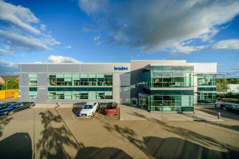 Leadec Warwick166resized.jpg