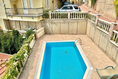 Property Image 28