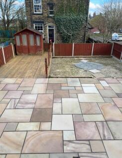 Land/Garden Side