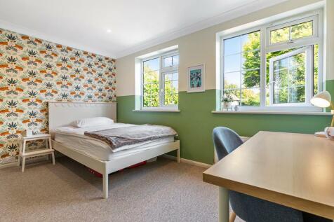 35A Epsom Lane -23.jpg